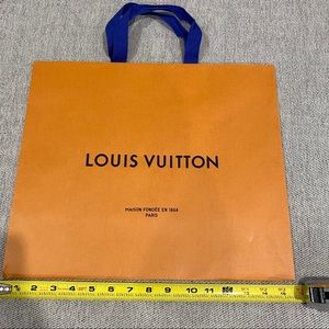 Louis Vuitton Gift Wrapping Bag